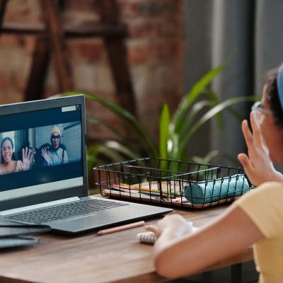 pexels-diva-plavalaguna-6937717